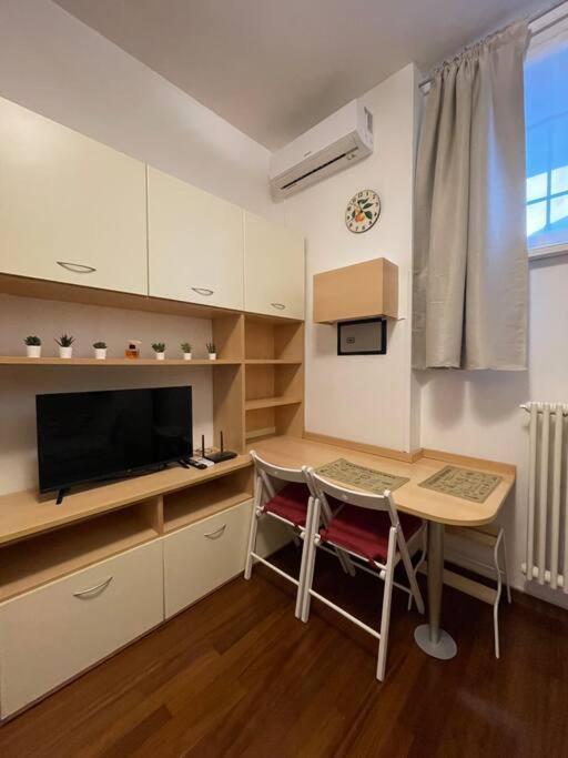 Trebbia Tavrvs Real Estate Apartamento Milão